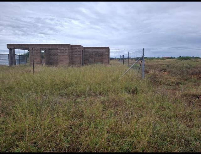 2 BEDROOM HOUSE FOR SALE IN MANKWENG